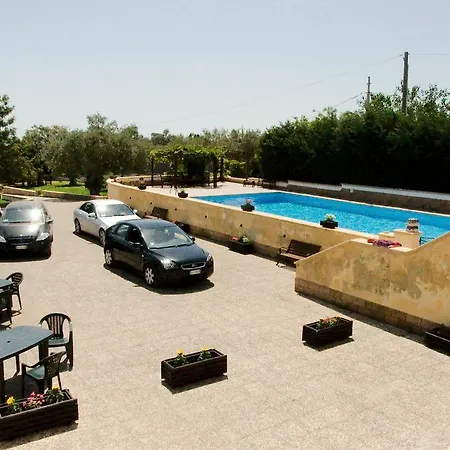 Dom wakacyjny Rangiroa Holidayhouse Priolo Gargallo