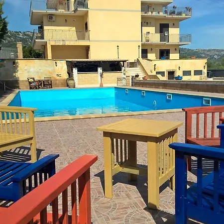 Rangiroa Holidayhouse * Priolo Gargallo